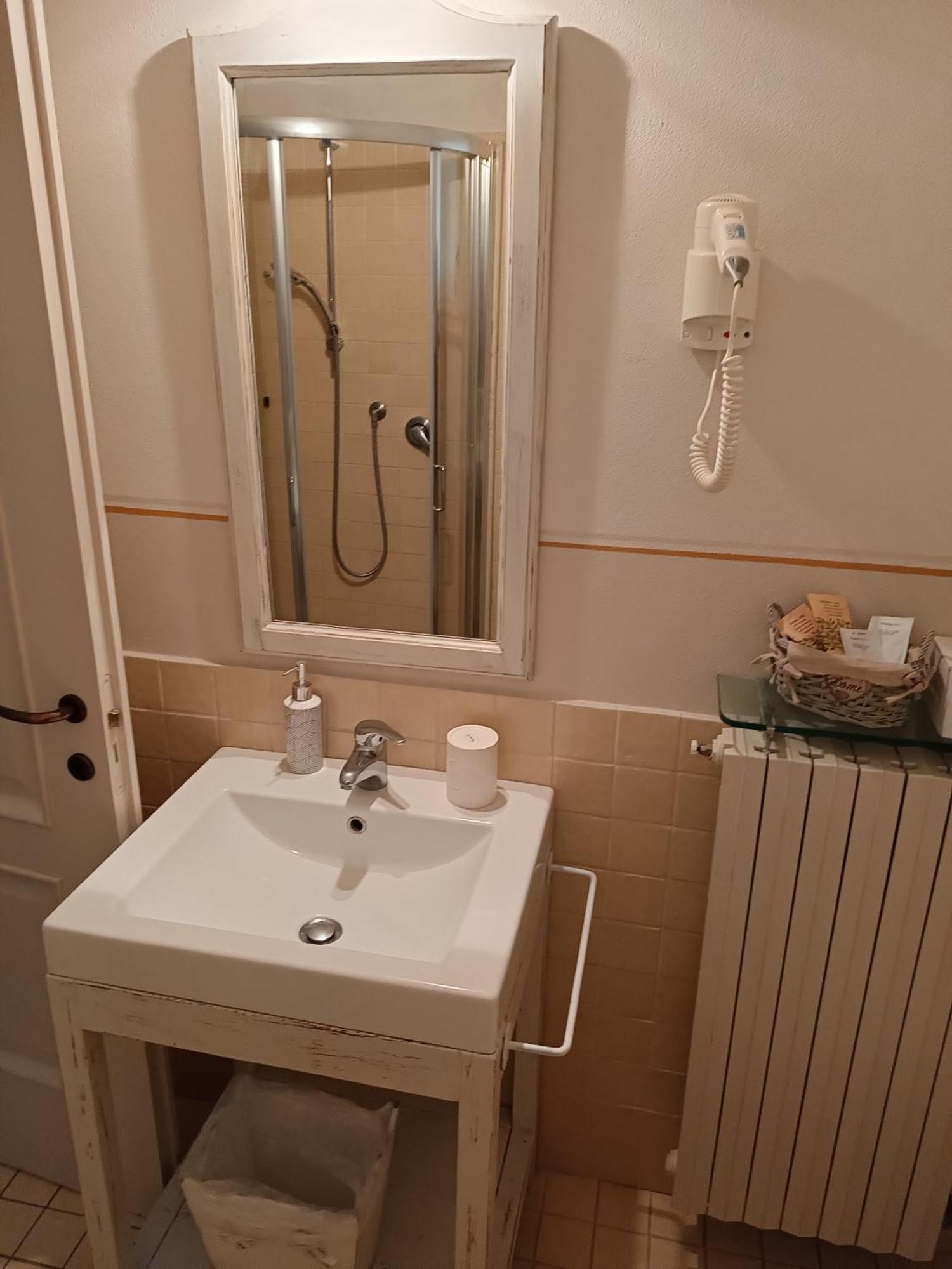 Agriturismo La Quercia Farm stay *