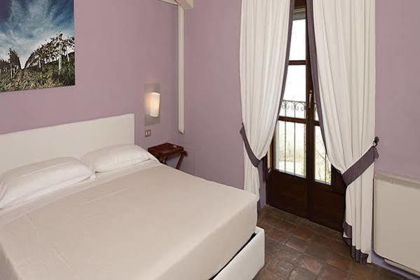 Agriturismo La Quercia Farm stay *